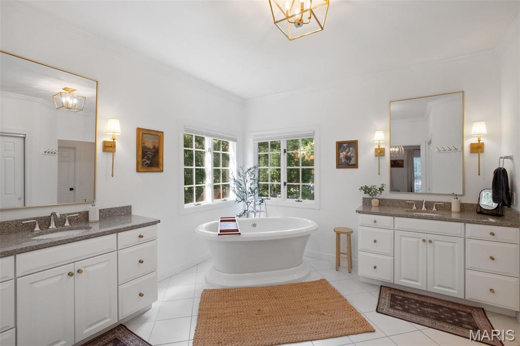 509 Stone Ridge Circle Court