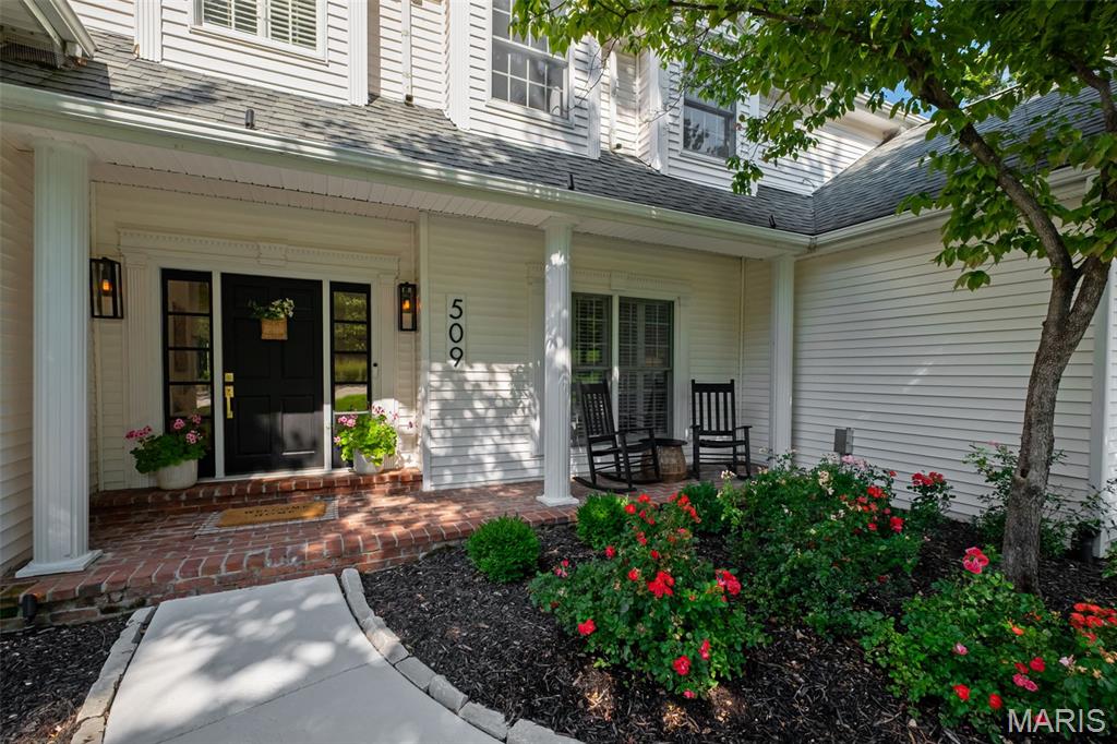 509 Stone Ridge Circle Court