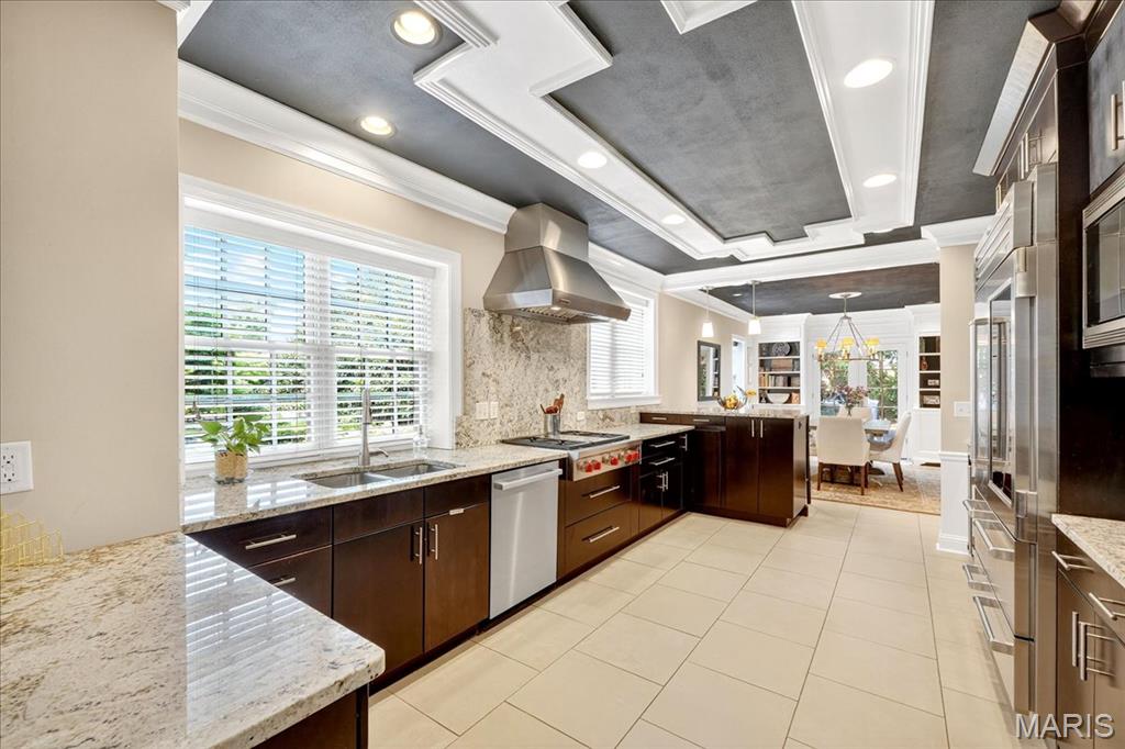 7501 Cromwell Drive
