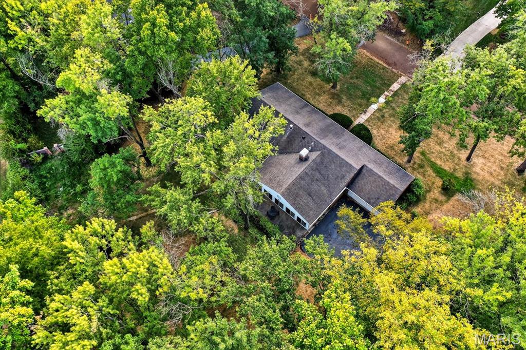 1140 Hillside Drive