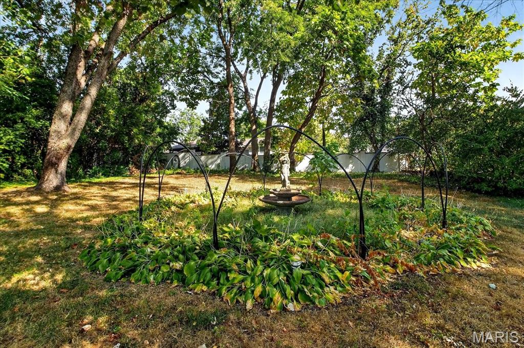 1140 Hillside Drive