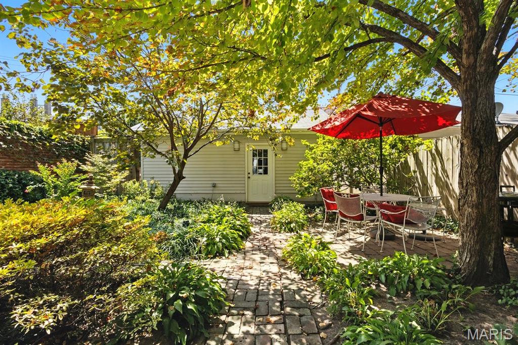 4924 McPherson Avenue