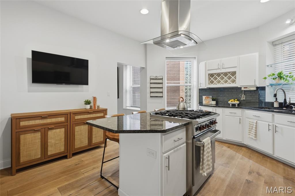 4924 McPherson Avenue