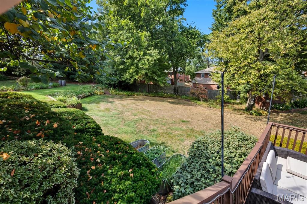 50 Lake Forest Drive