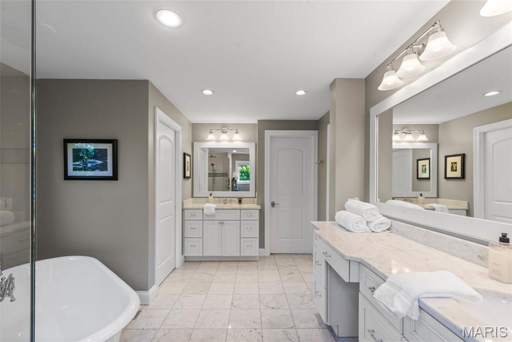 1047 Tidewater Place Court