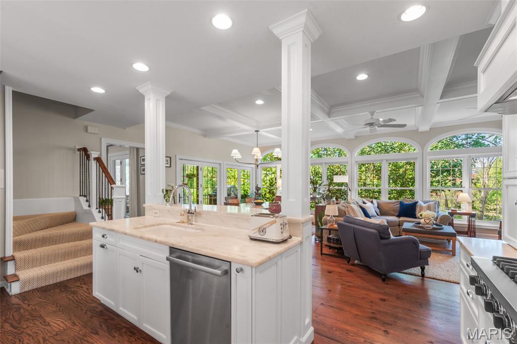 1047 Tidewater Place Court