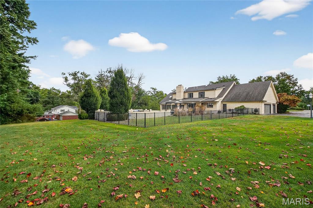 52 Muirfield Court