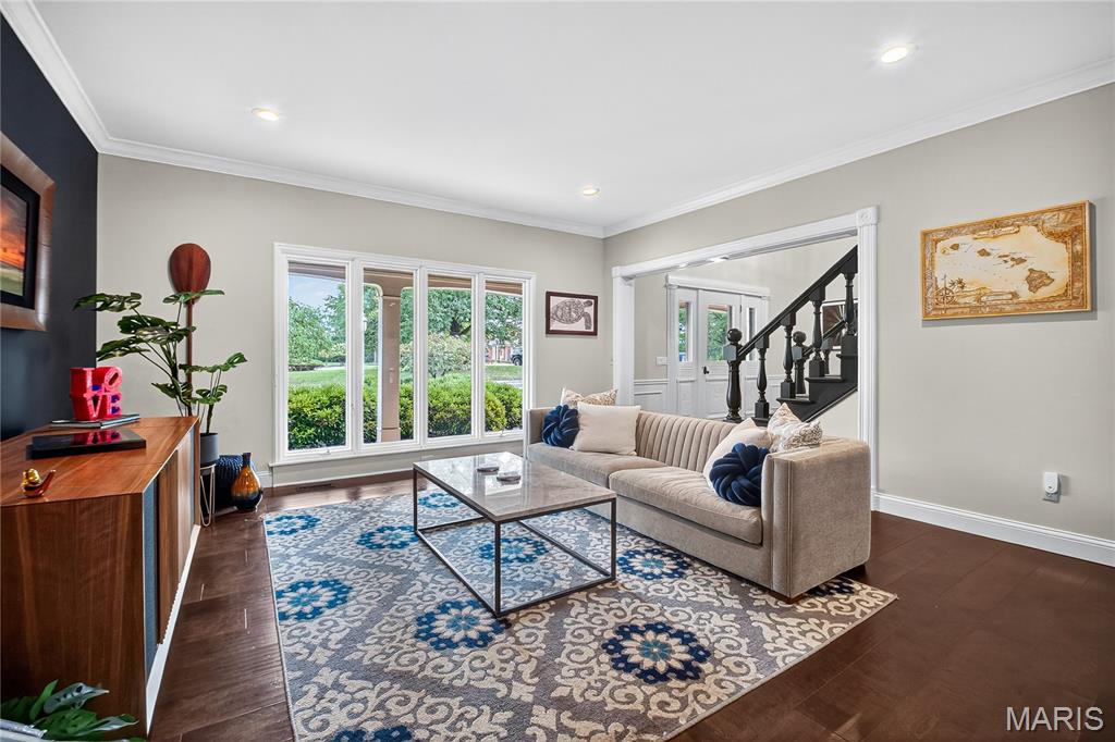 52 Muirfield Court