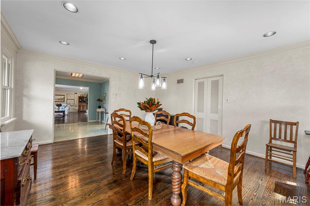 10 Westfield Lane