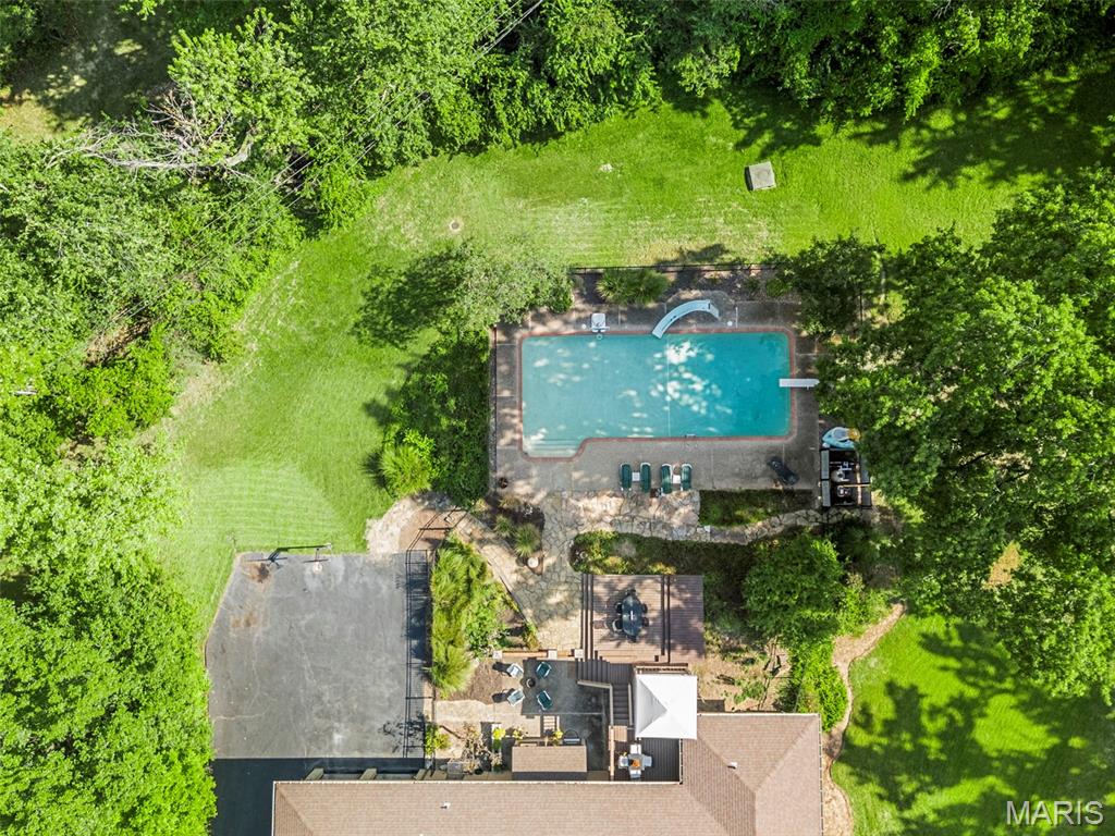 10 Westfield Lane