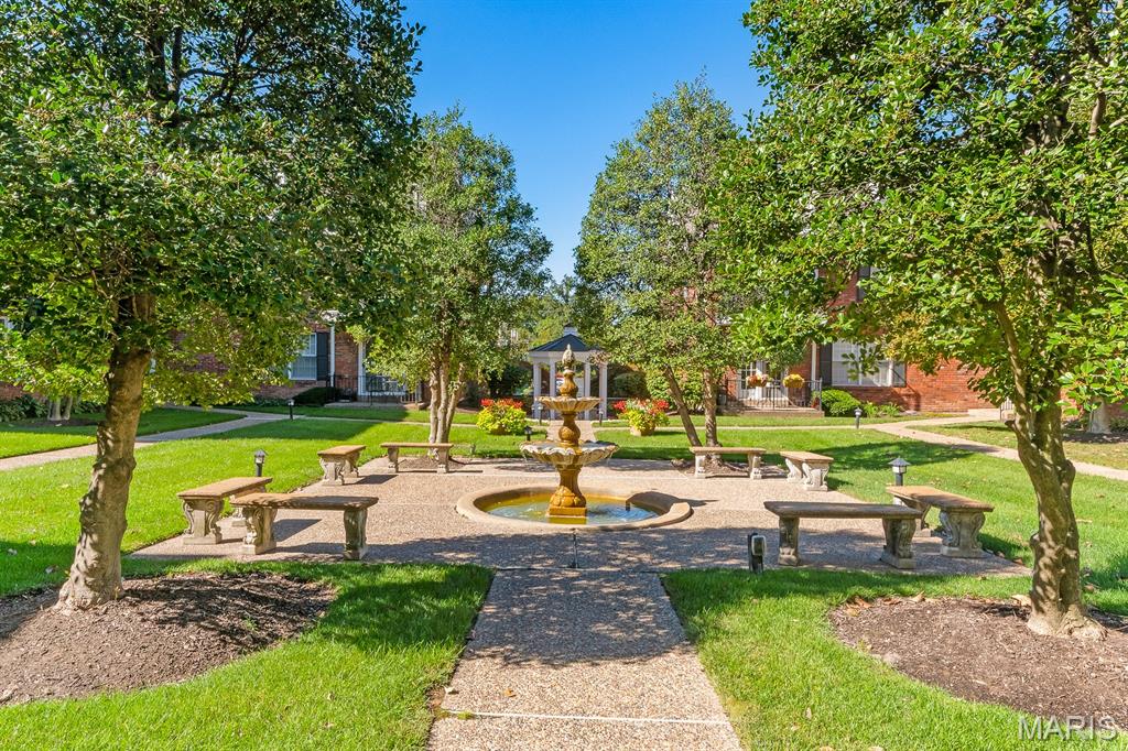 522 N Kirkwood Road Unit: 2B