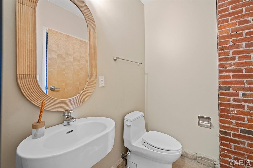 721 N 17th Street Unit: 203