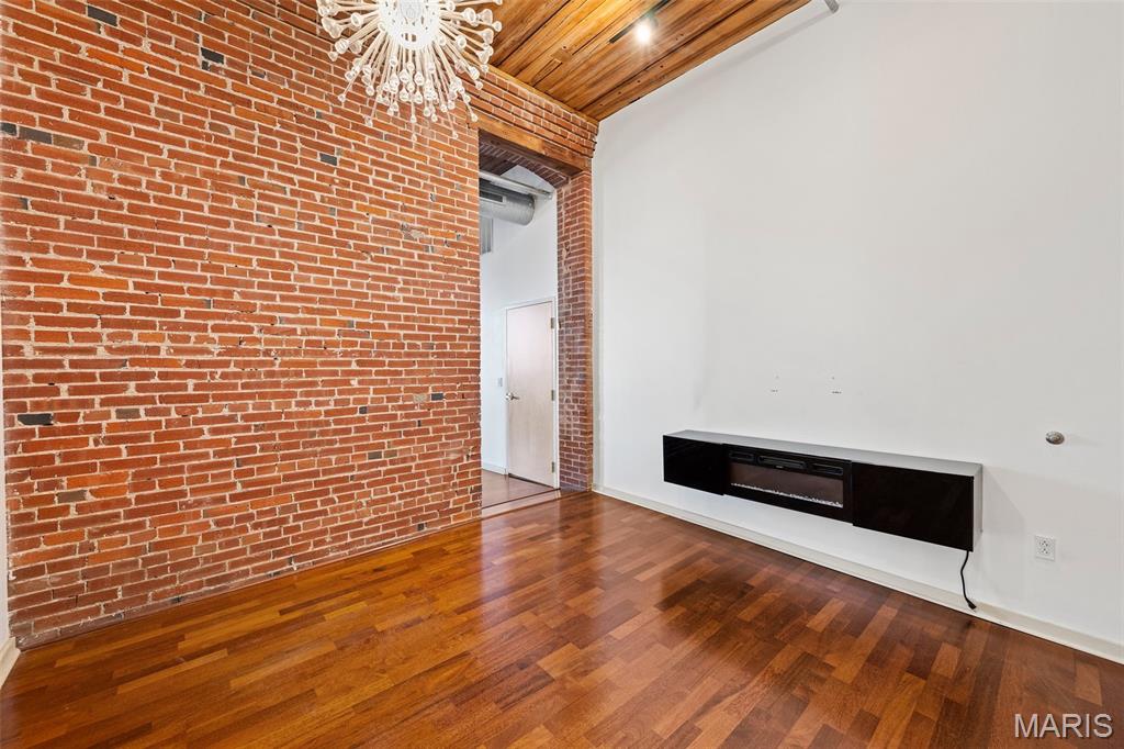 721 N 17th Street Unit: 203