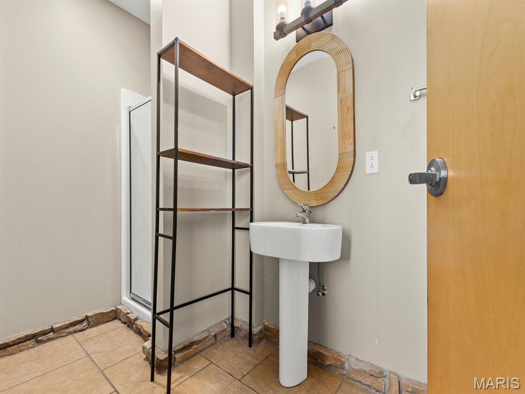 721 N 17th Street Unit: 203