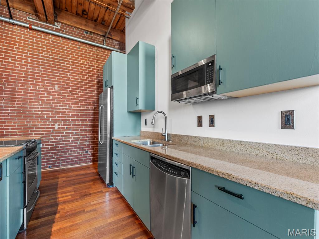 721 N 17th Street Unit: 203