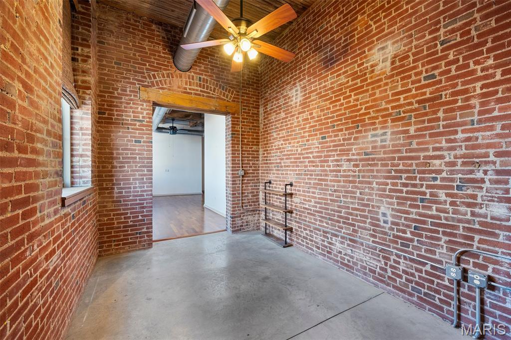 721 N 17th Street Unit: 203