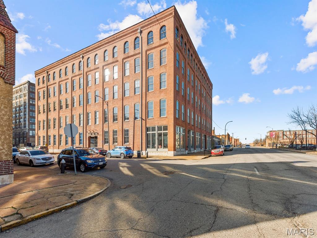 721 N 17th Street Unit: 203