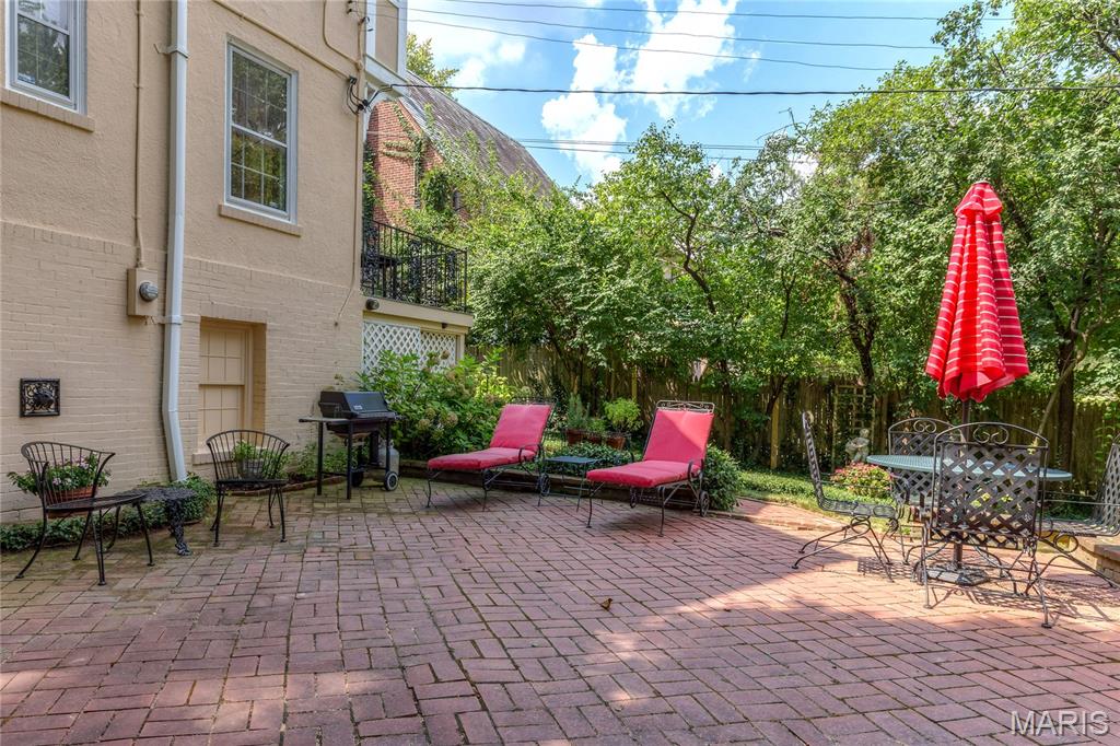 7117 Maryland Avenue