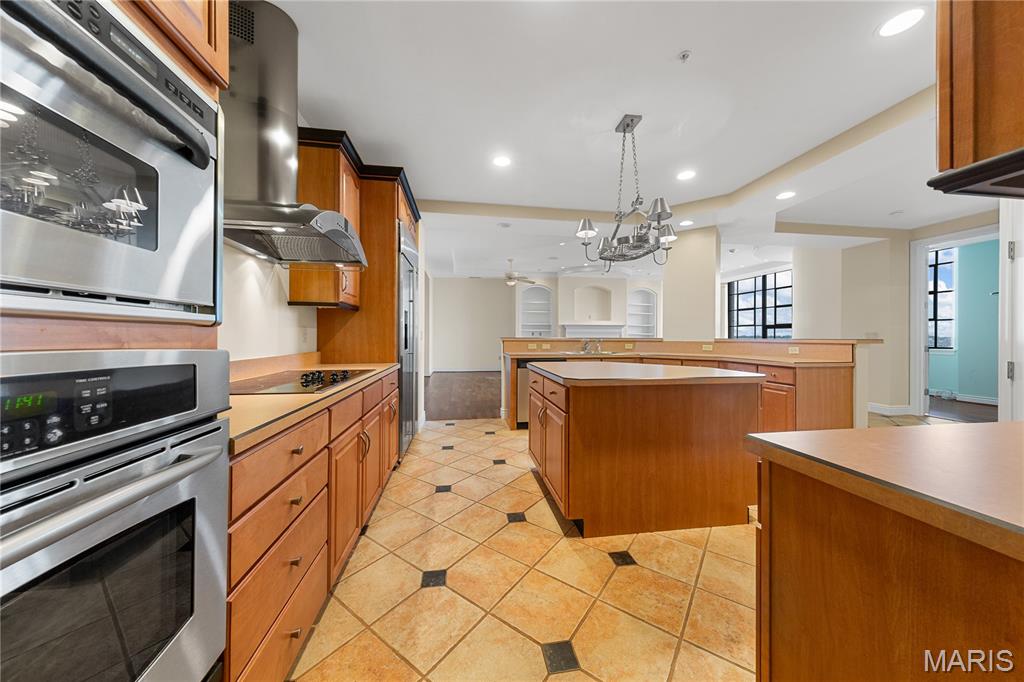 400 S 14th Street Unit: 1115