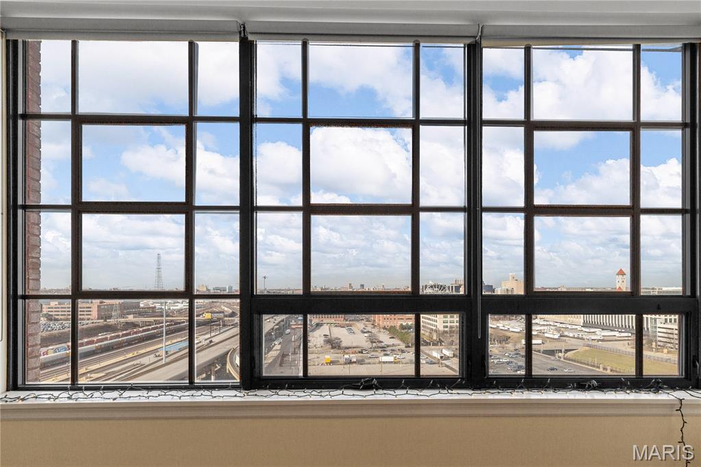 400 S 14th Street Unit: 1115