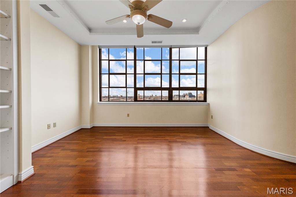 400 S 14th Street Unit: 1115