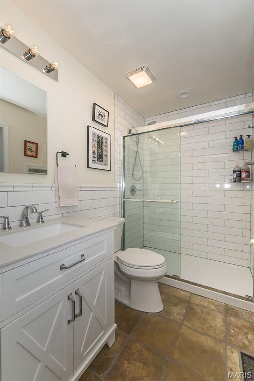 1915 Senate Street Unit: A