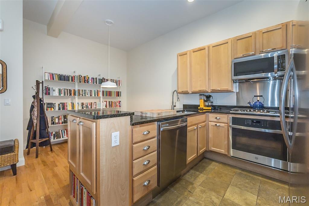 1915 Senate Street Unit: A