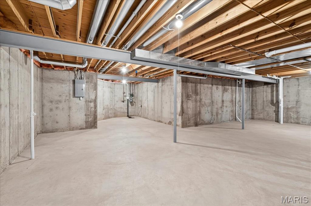 14681 Amberleigh Hill Court