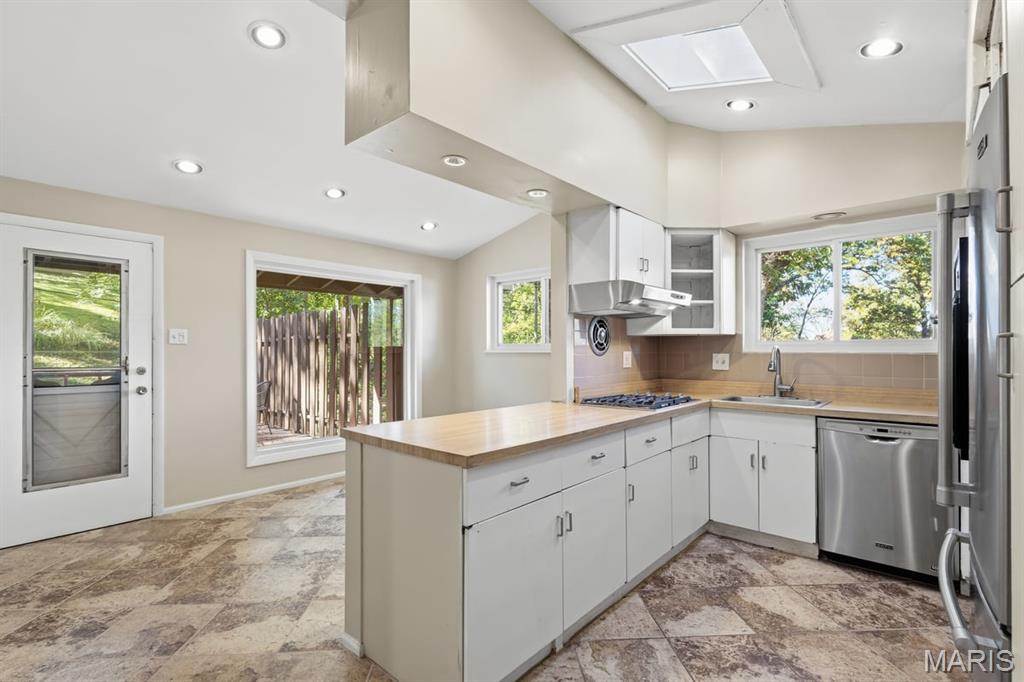 54 Willow Brook Drive