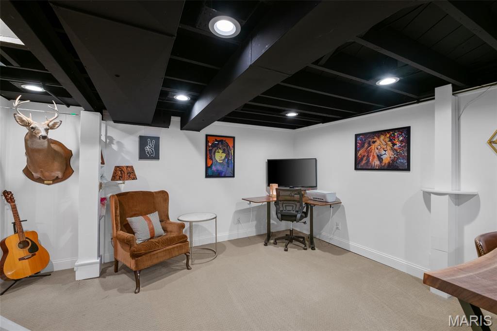 9714 Whitestone Terrace