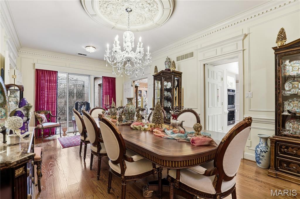 11 Chatfield Place Road