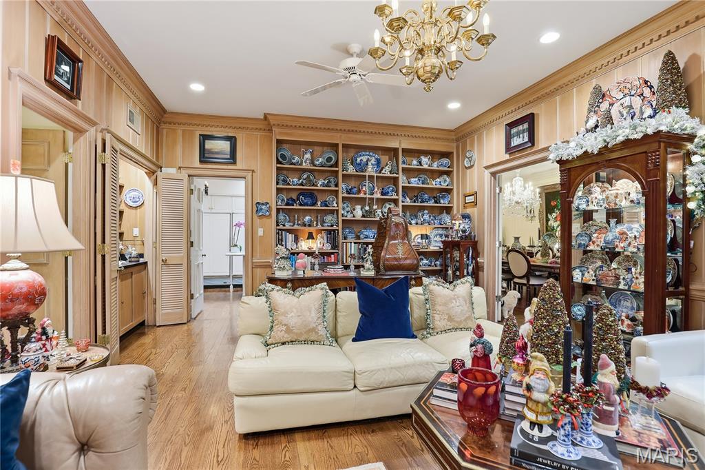 11 Chatfield Place Road