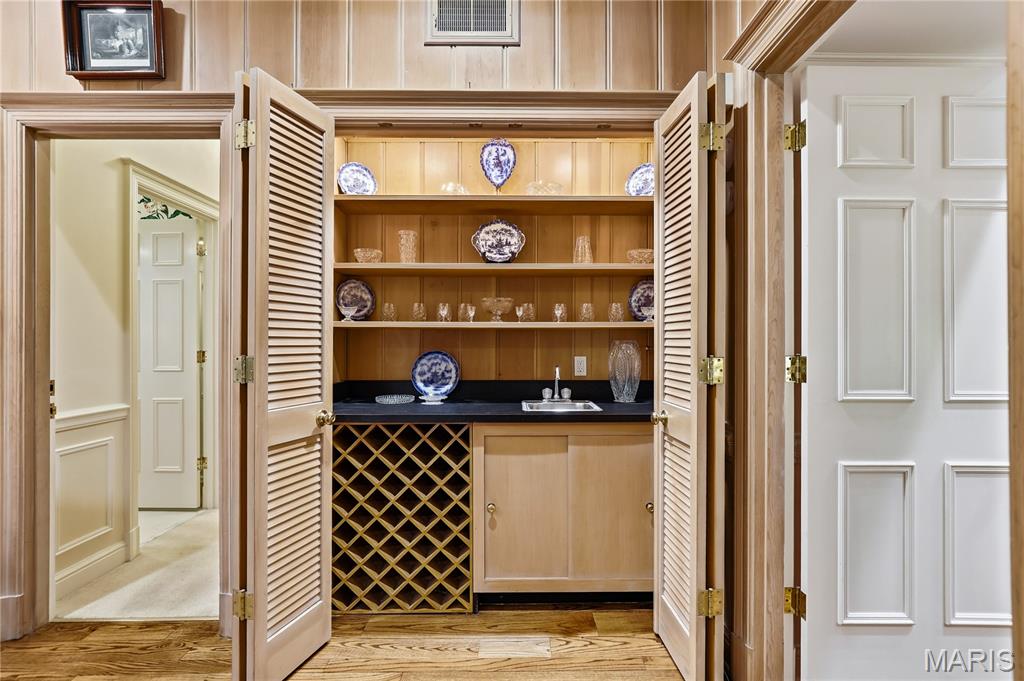 11 Chatfield Place Road