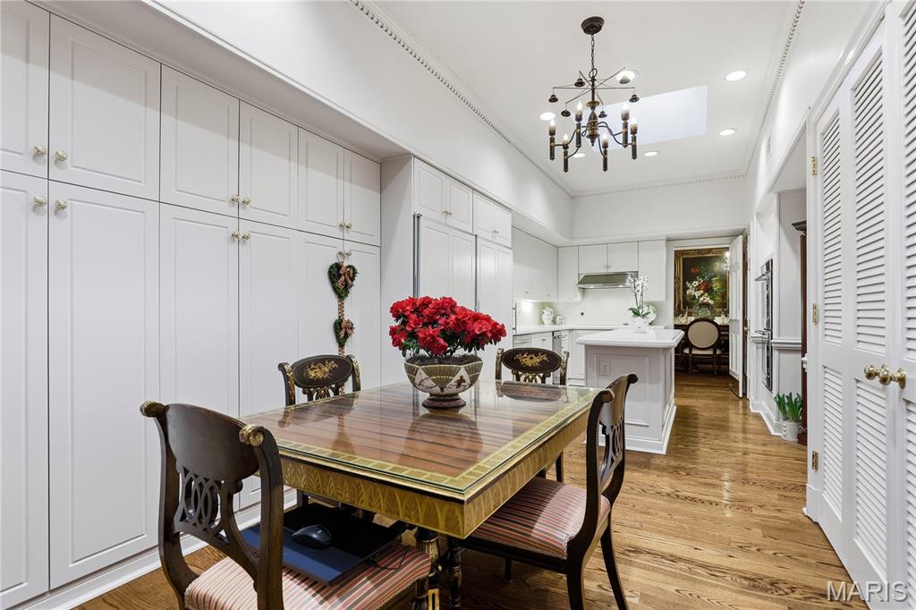 11 Chatfield Place Road