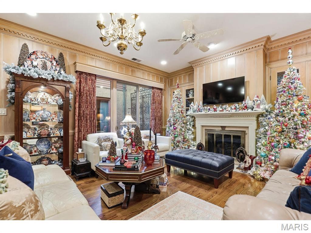 11 Chatfield Place Road