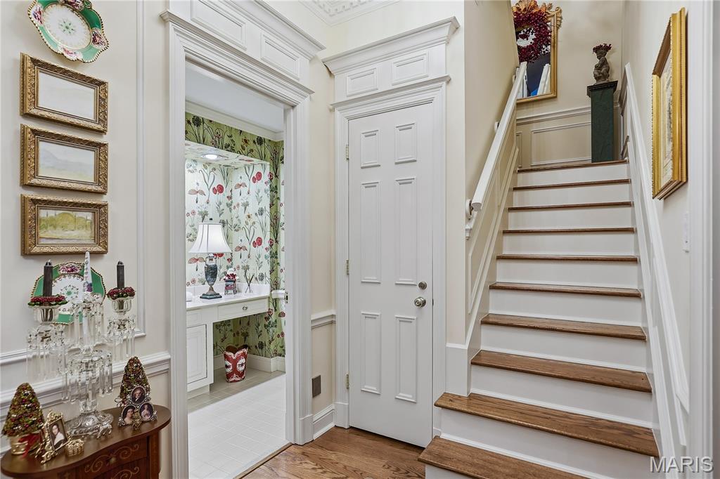 11 Chatfield Place Road