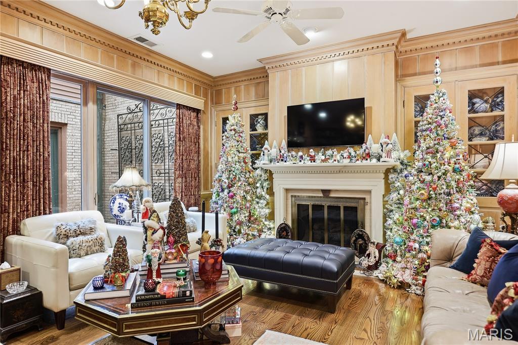 11 Chatfield Place Road