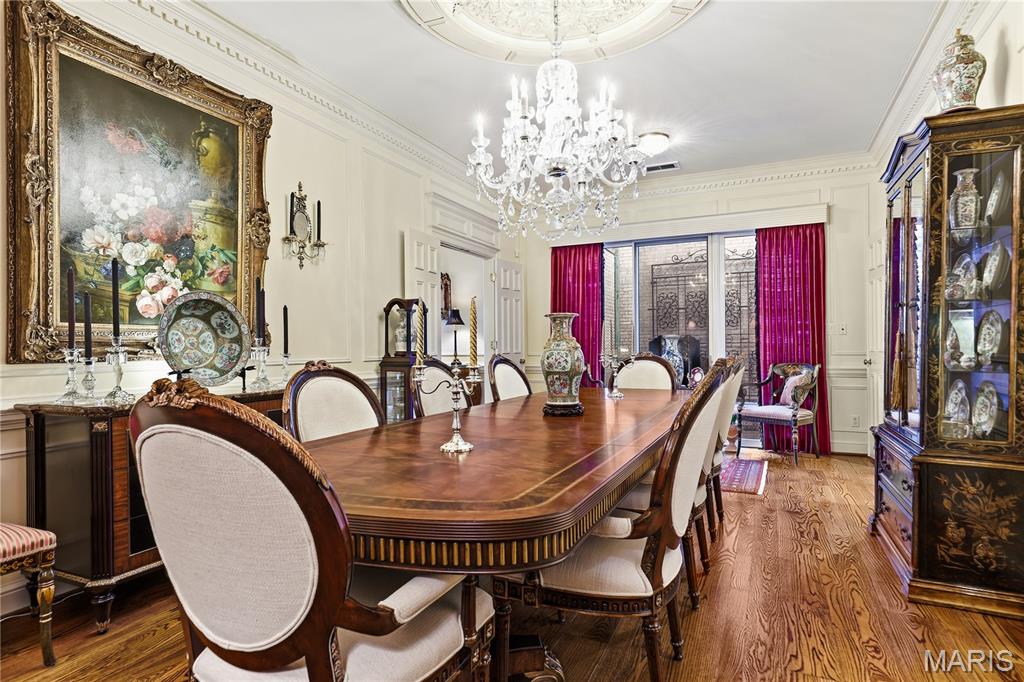 11 Chatfield Place Road