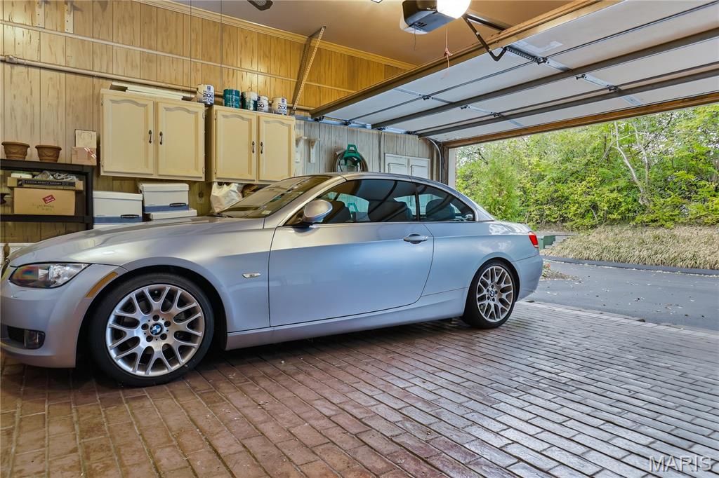 11 Chatfield Place Road