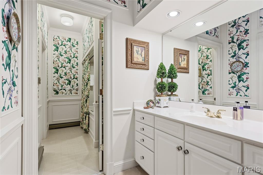 11 Chatfield Place Road