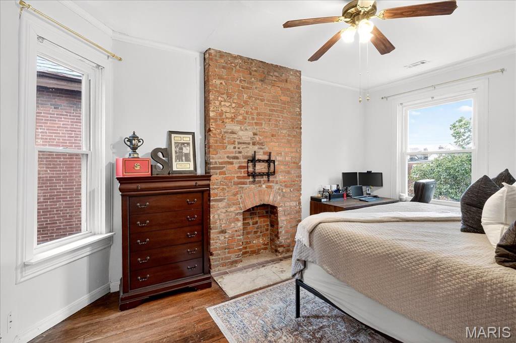 2842 Shenandoah Avenue