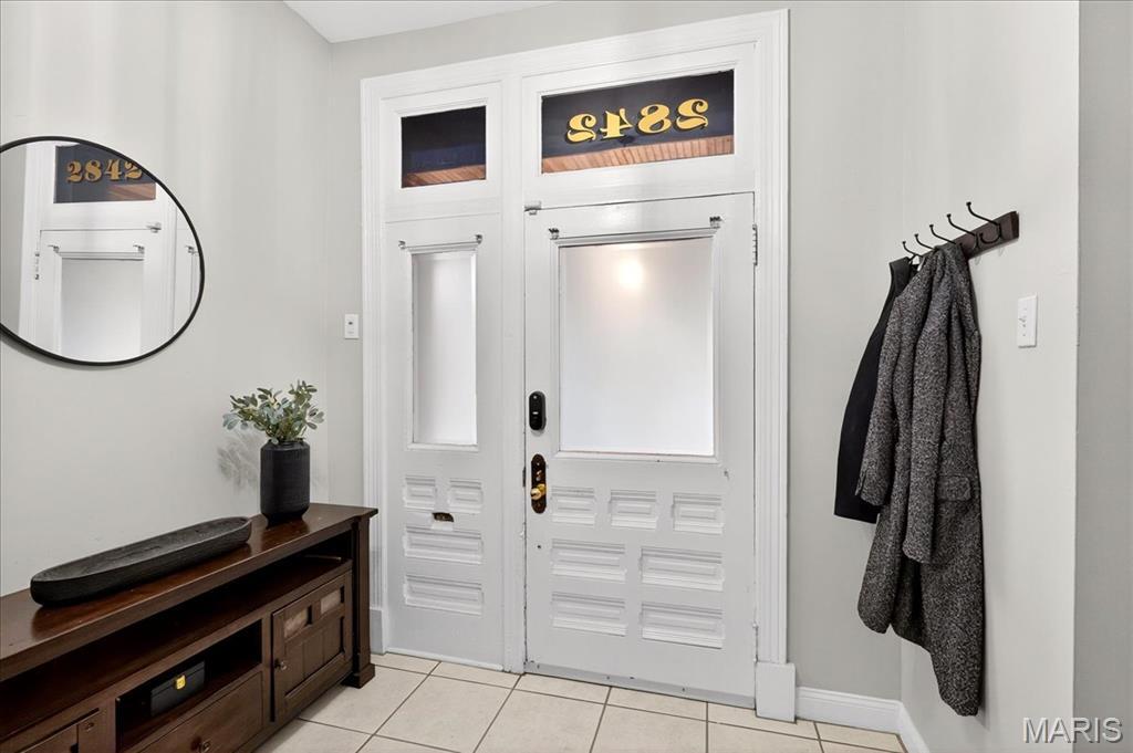 2842 Shenandoah Avenue