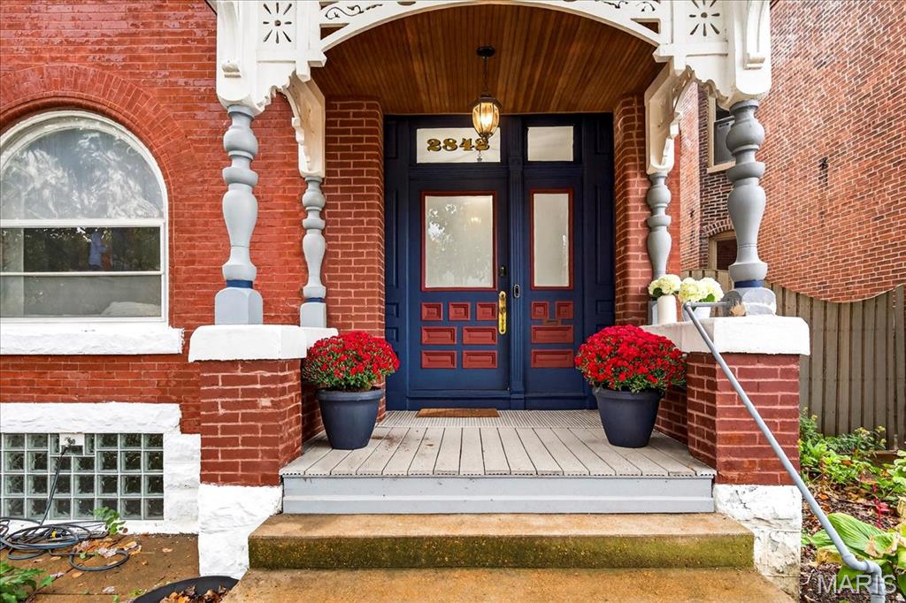 2842 Shenandoah Avenue