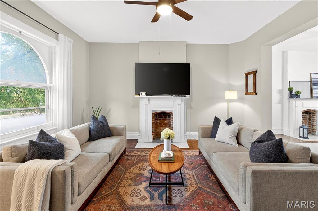 2842 Shenandoah Avenue