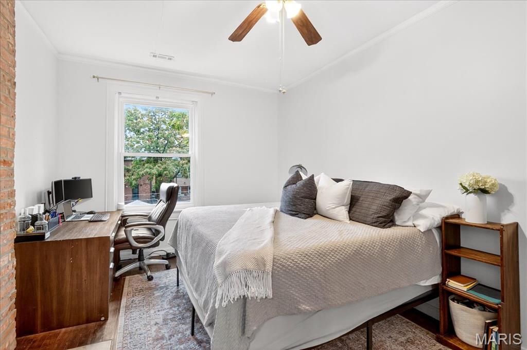 2842 Shenandoah Avenue