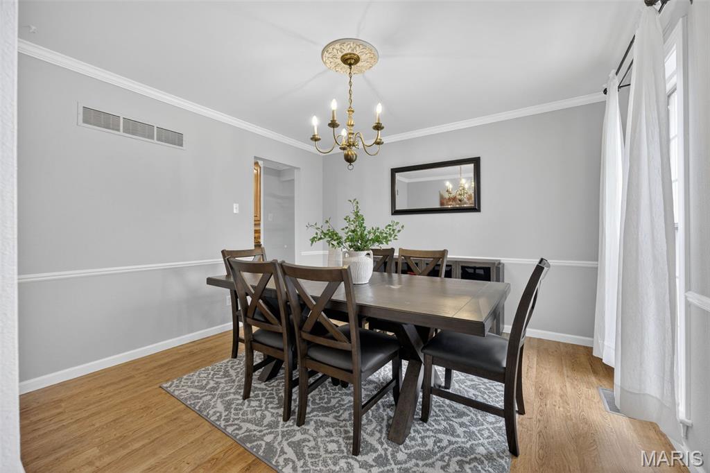 323 Oakleigh Woods Drive