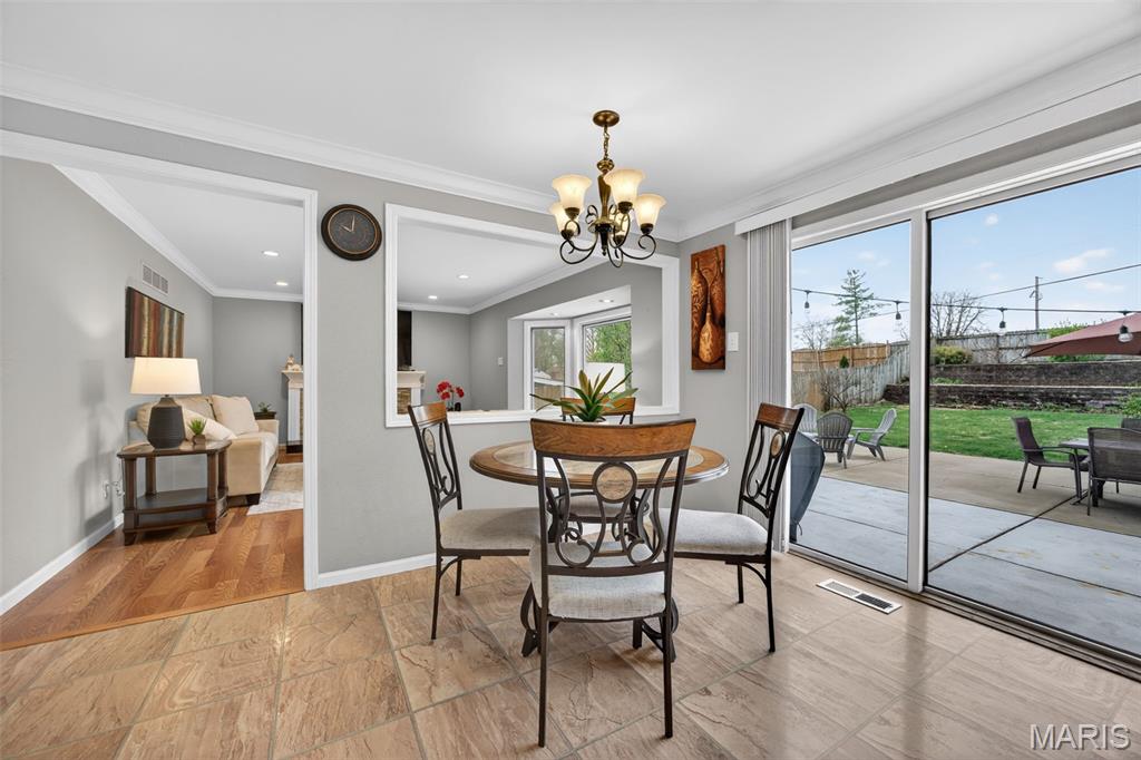 323 Oakleigh Woods Drive