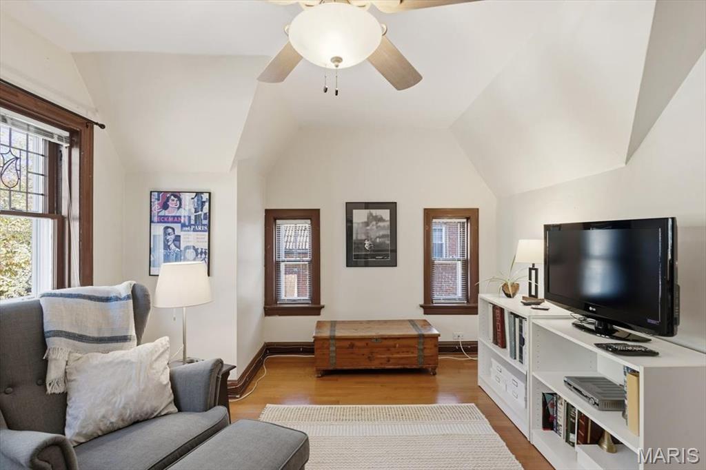 7330 Stanford Avenue