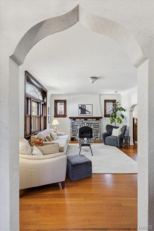 7330 Stanford Avenue