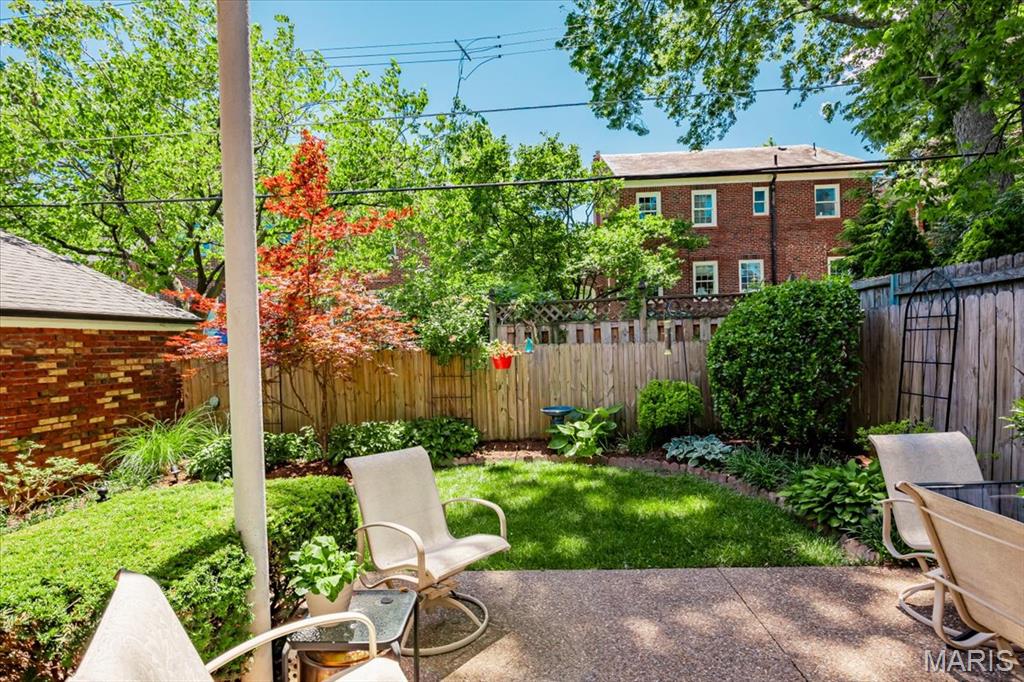 7330 Stanford Avenue